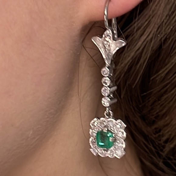 Diamonds real and emeralds 10k real solid gold earrings - Picture 11 of 11